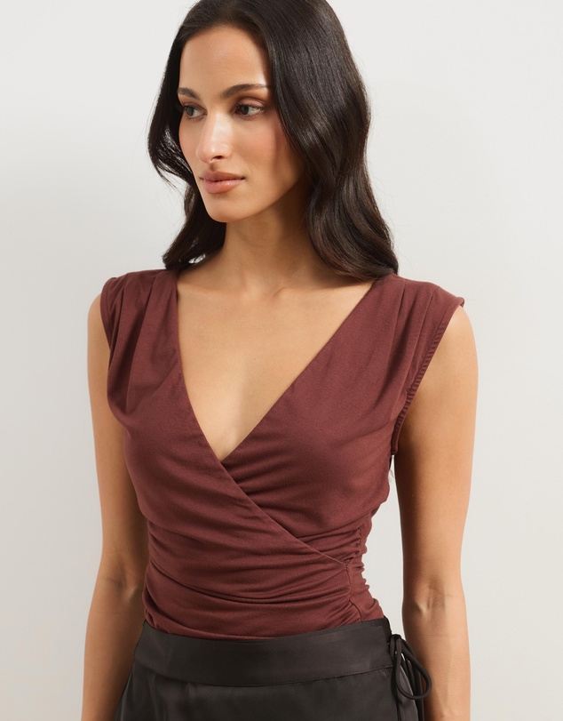 Atmos&Here - Luna Cross Over Off Shoulder Top