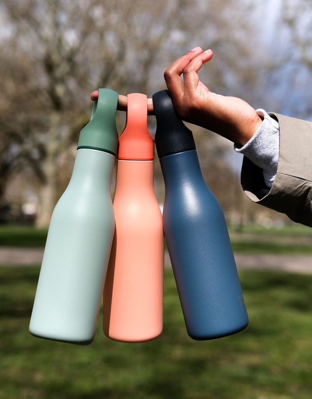 Joseph Joseph - Loop™ Vacuum Insulated Water Bottle 500 mL (17 fl. oz) (Coral)