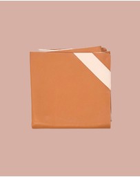 porter green - privv | vegan leather waterproof picnic rug