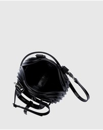 Melissa - Melissa Quantum Dome + Diesel