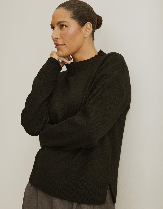 Atmos&Here Curvy - Classic Crew Knit Jumper