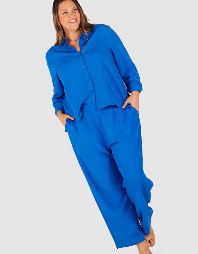 Love Your Wardrobe - Britt Straight Leg Pants