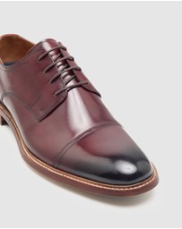 Oxford - Hudson Toe Cap Derby Shoe