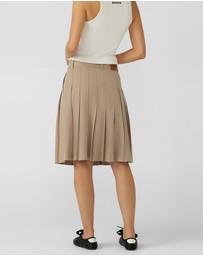 Lorna Jane - Relay Pleat Skirt