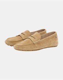 Tommy Hilfiger - Flag Soft Suede Driver Loafers - Women's