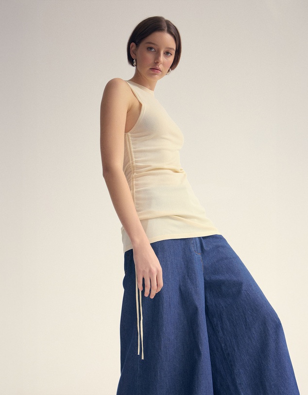 Oxford - April Drawstring Knitted Top