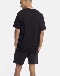 Counter Culture - Futuristic Oversize Tee