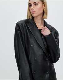 Grace Willow - Tommy Blazer