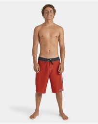 Billabong - Mens Immortal Core 21