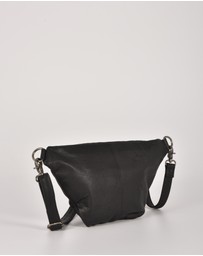 Cobb & Co - Dickson Leather Crossbody Bag