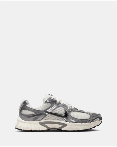 Nike - V5 RNR - Men's
