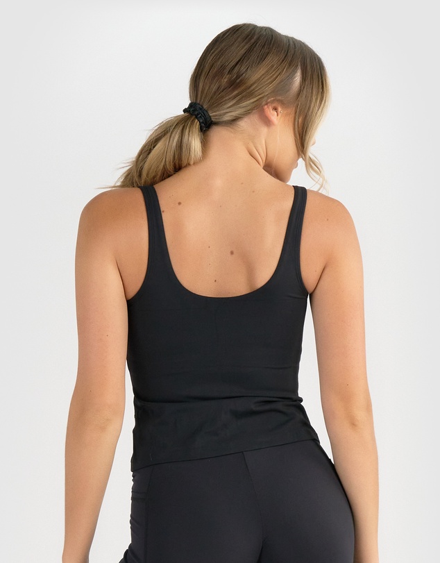Core Trainer - Dani Longline Tank Black