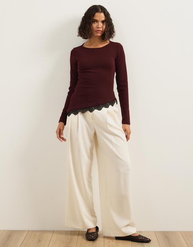 Atmos&Here - Sienna Lace Jersey Long Sleeve Top
