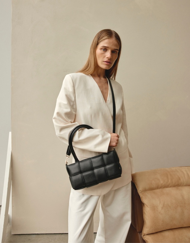 VESTIRSI - Margot Black Woven Baguette