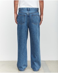 Assembly Label - Relaxed Jeans