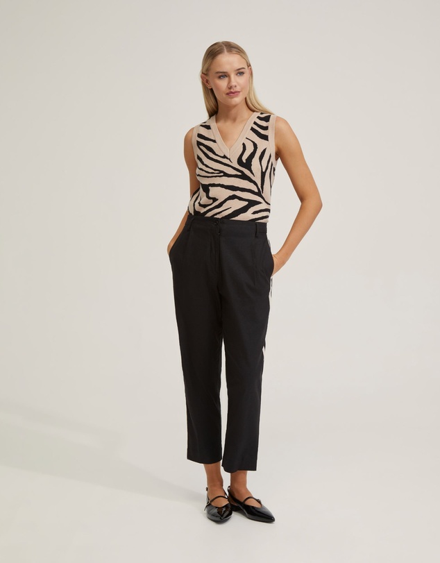 Oxford - Zebra Knitted Vest