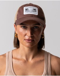 HyperLuxe The Label - Cali Cap