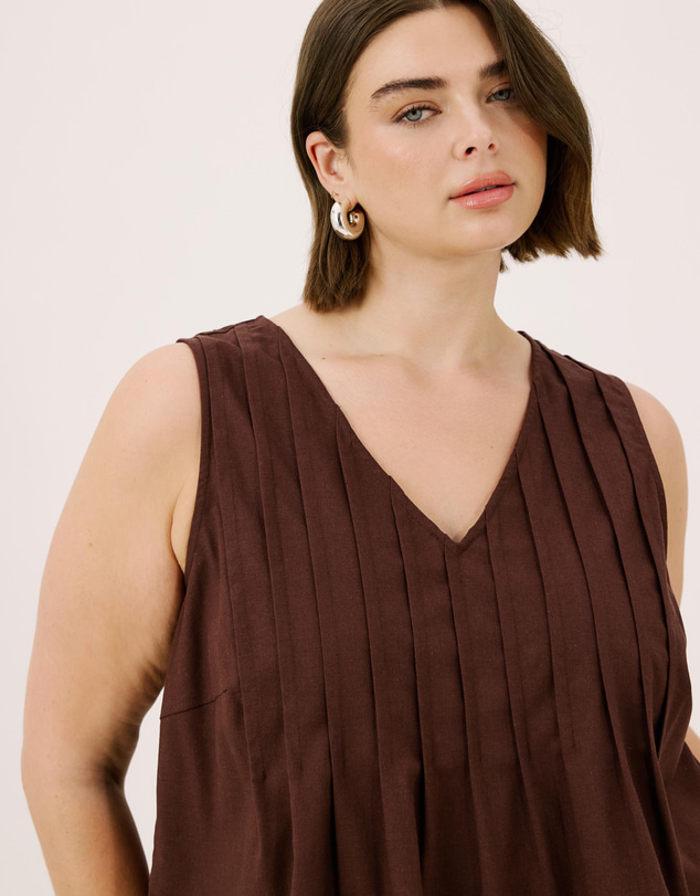 Atmos&Here Curvy - Rhea Linen Blend Pintuck Sleeveless Top