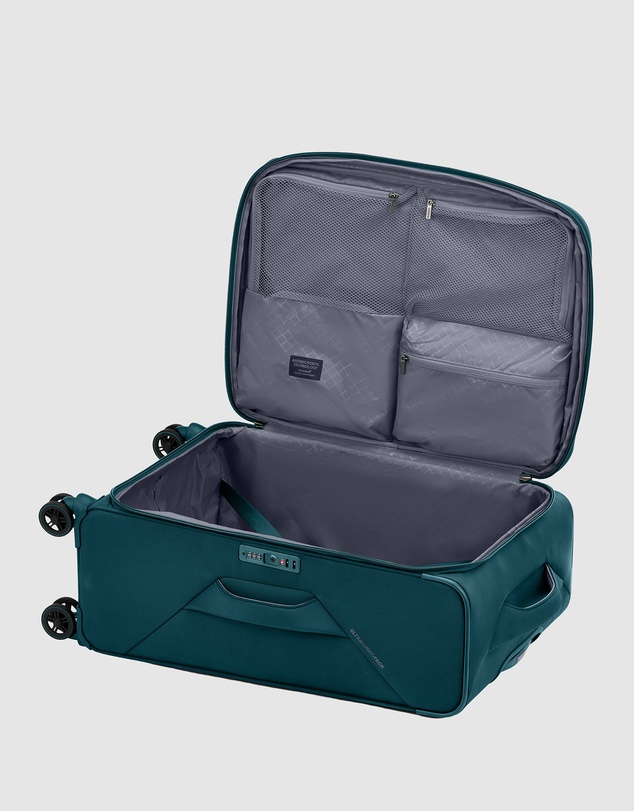 American Tourister - Applite 5 Ultralight Check-In Extra Large 72Cm Expandable 2.6Kg Suitcase