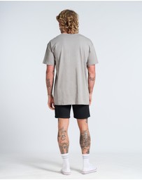 Vacancy Co - Polaroid Embroidery Tee