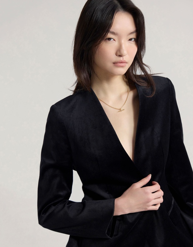 Oxford - Raffi Velvet Collarless Blazer