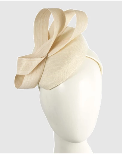 Max Alexander - Cream Pillbox Racing Fascinator