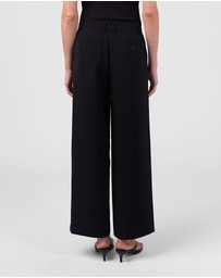 MVN - Tailored Pants