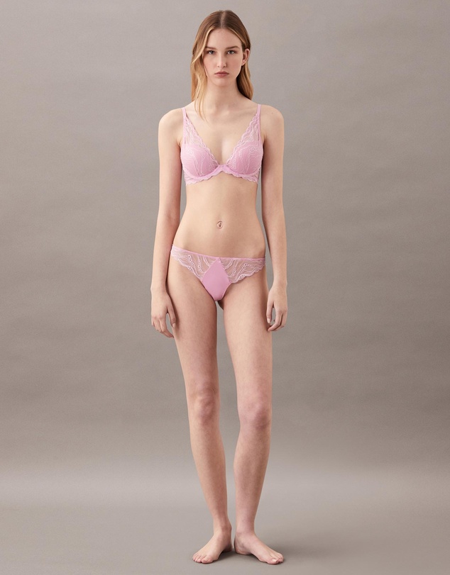Calvin Klein - Sensual Stretch Lace Thong