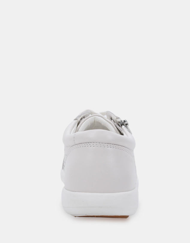 Clarks - Bright White