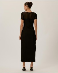 Tussah - Olivia V-Neck Crepe Midi Dress
