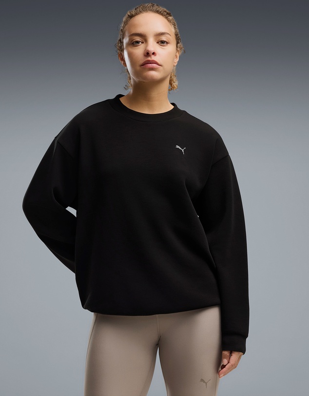 Puma - CLOUDSPUN Relaxed Crew Neck Top - Women