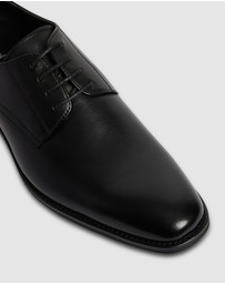 yd. - Marble Leather Dress Shoe