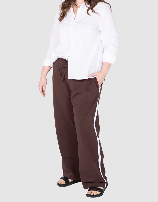 Love Your Wardrobe - Tasha Side Stripe Jogger