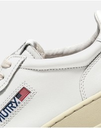 Autry - Medalist Low Sneakers - Women's