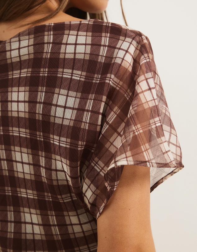 Atmos&Here - Kim Asymmetric Short Sleeve Midi Dress