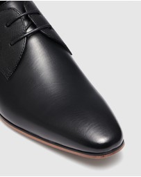 Uncut - Chartwell Dress Shoes