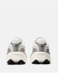 New Balance - 1080v15 Breathe - Women's