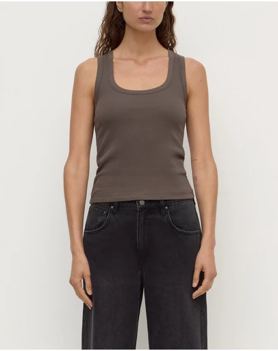 Assembly Label - Robyn Scoop Neck Tank