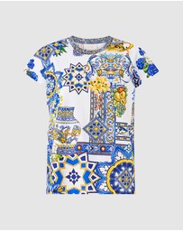 Camilla - Slim Fit Round Neck T-Shirt