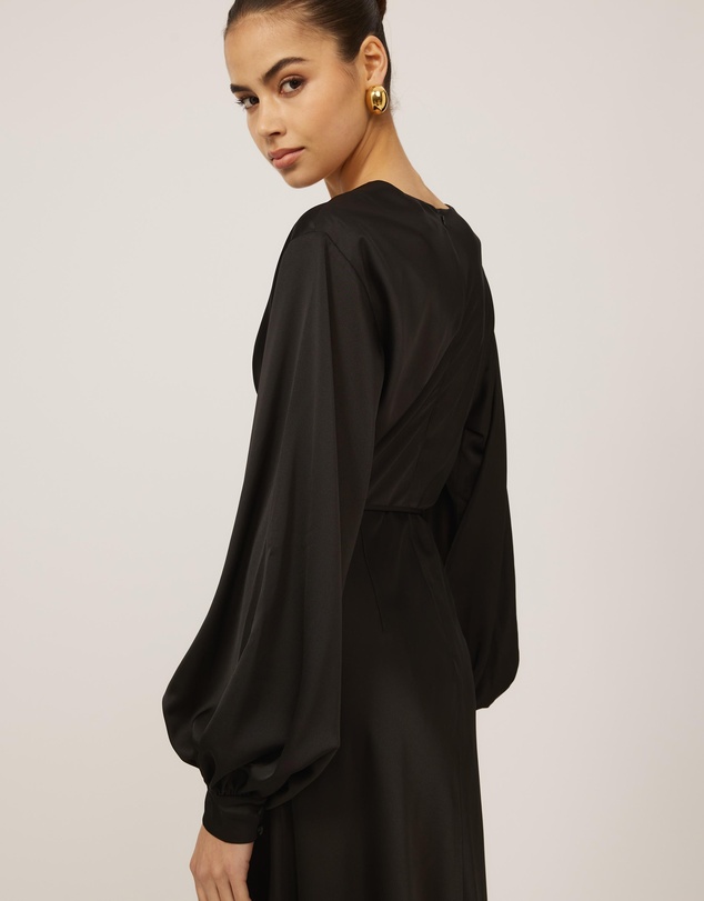 Tussah - Zayne Midi Dress