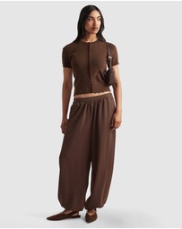 Decjuba - Maya Scallop Trim Button Top