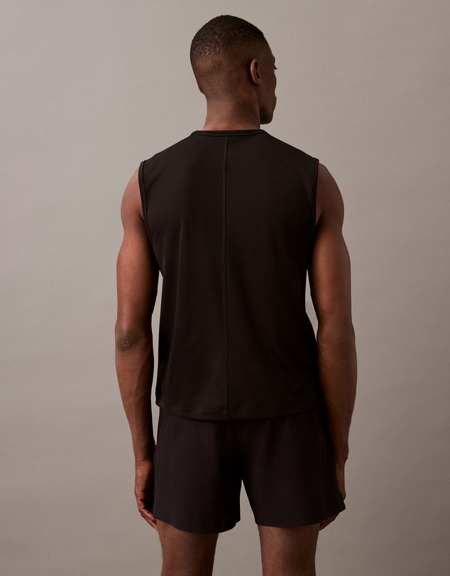 Calvin Klein - Active Commute Gym Shorts