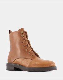Shelly Shen - Bella Ankle Boots