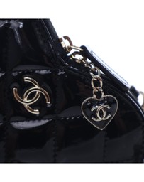 Pre-Loved by Azura Reborn - Pre-Loved Quilted Patent Duo Heart Clutch with Chain
