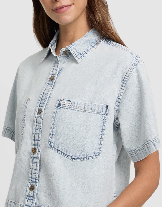 GUESS Jeans - GUESS JEANS Eco Short Sleeve Boxy Denim Shirt