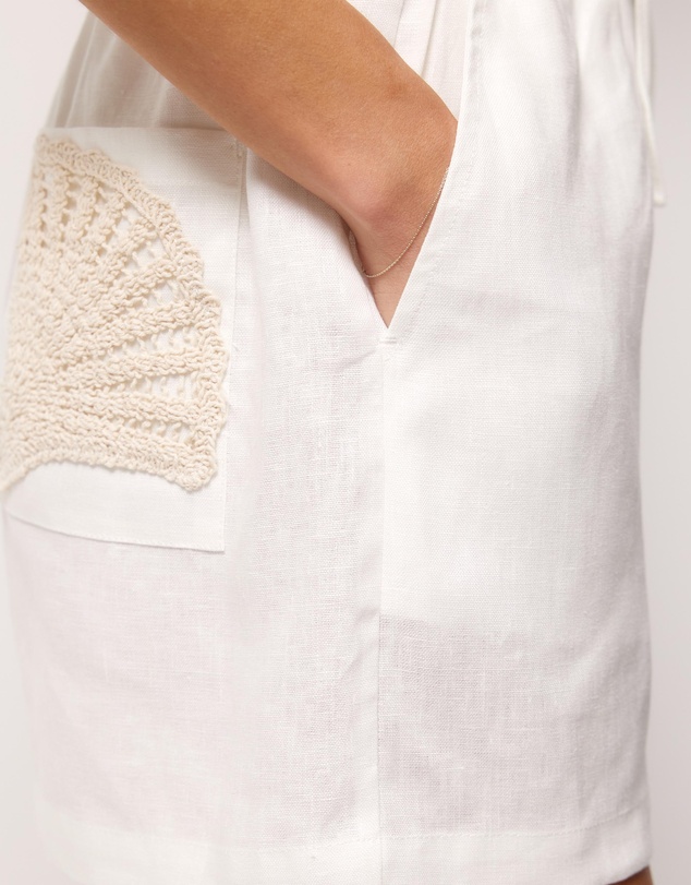 AERE - Mariella Crochet Trim Linen Shorts
