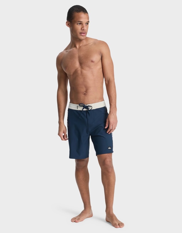 Quiksilver - Mens Surfsilk Arch 18