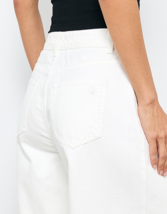 AERE - High Rise Wide Crop Jeans