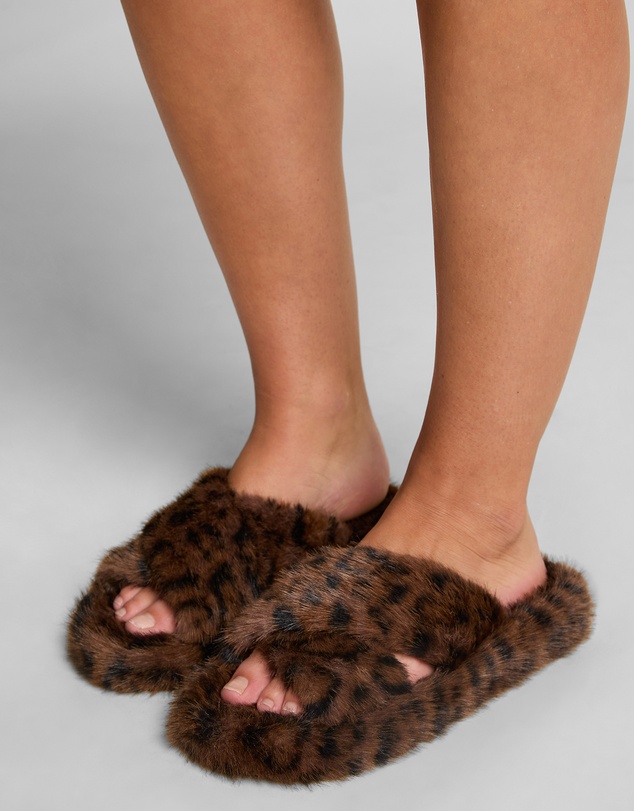 Hunkemoller - Kate Fake Fur Crossed Slides