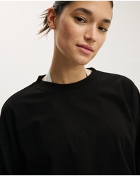 Cotton On - Oversized Boxy Long Sleeve Tee